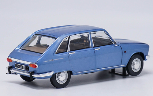 1/18 Norev 1967 Renault 16 Sixteen (Blue) Diecast Car Model