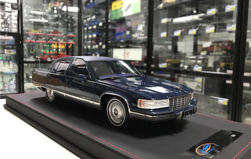 1/18 VAV 1993 Cadillac Fleetwood Brougham (Blue) Resin Car Model Limited 100