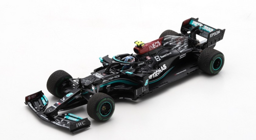 1/43 Mercedes-AMG Petronas Formula One Team No.77 W12 E Performance Winner Turkish GP 2021 Valtteri Bottas With Pit Board