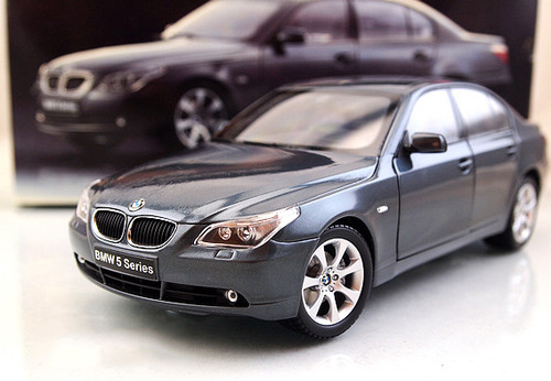 1/18 Kyosho BMW E60 5 Series 545i (Grey) Diecast Car Model