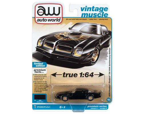 1972 Pontiac Firebird T/A Trans Am Starlight Black with White Stripes  Class of 1972 1/18 Diecast Model Car by Auto World