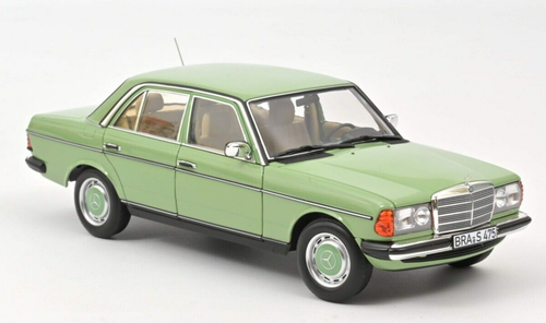 1/18 Norev 1982 Mercedes-Benz 200 (Green) Diecast Car Model