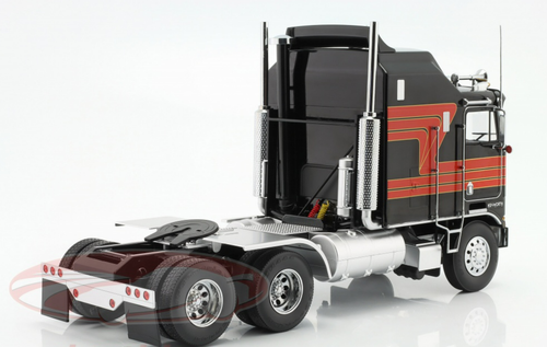 1/18 Road Kings 1976 Kenworth K100 Aerodyne Truck (Black) Diecast Car model