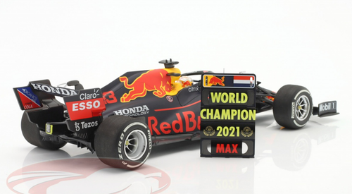 1/18 Minichamps 2021 Max Verstappen Red Bull RB16B #33 winner Abu Dhabi Formula 1 World Champion Car Model