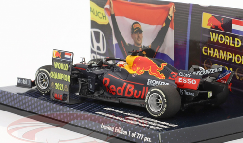 1/43 Minichamps 2021 Max Verstappen Red Bull RB16B #33 winner Abu Dhabi Formula 1 World Champion Car Model