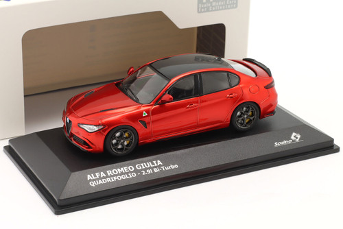 1/43 Solido Alfa Romeo Giulia Quadrifoglio (Competizione Red