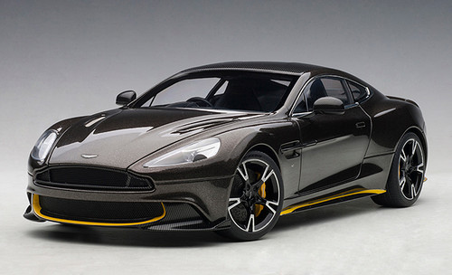 1/18 AUTOart 2017 Aston Martin Vanquish S (Kopi Bronze Brown with Speed Yellow Livery) Car Model