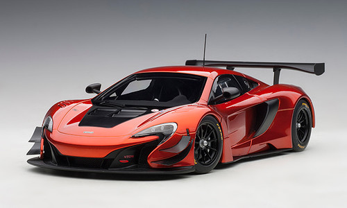 1/18 AUTOart McLaren 650S GT3 (Volcano Orange with Black Accents