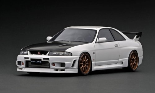 1/18 Ignition Model Nissan Skyline GT-R (BCNR33) White *w/carbon bonnet