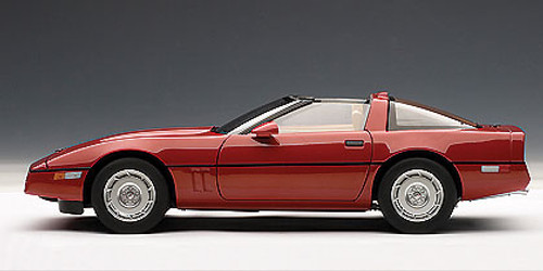 1/18 Greenlight 1985 Chevrolet Corvette C4 Convertible Red (Little