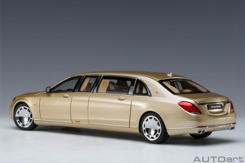 1/18 AUTOart MERCEDES MAYBACH S-KLASSE S600 (CHAMPAGNE GOLD