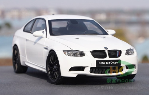 1/18 Kyosho BMW E92 M3 Coupe (White with White Top) Diecast Car Model