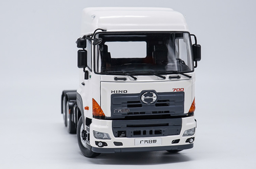 1/24 Hino 700 Heavy Duty Truck Head Diecast Car Model