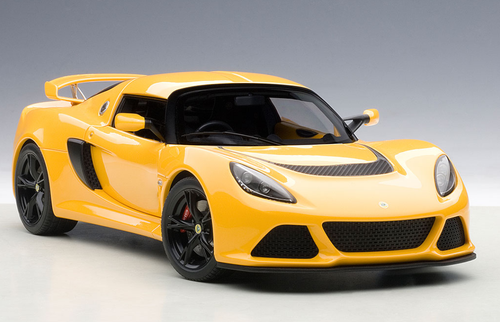 1/18 AUTOart Lotus Exige S (Yellow) Car Model