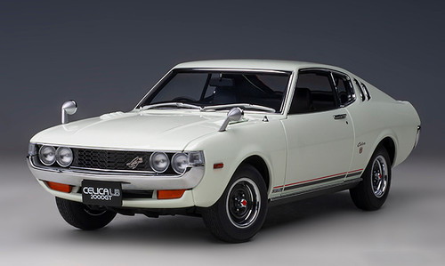 1/18 AUTOart 1973 Toyota Celica Liftback 2000GT (RA25) (White) Car Model