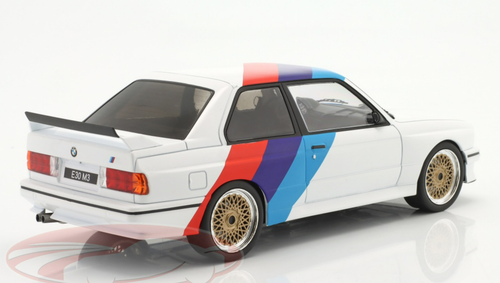 1/18 Ixo 1989 BMW M3 E30 (White with M Livery) Car Model