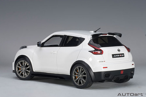 1/18 AUTOart NISSAN JUKE R 2.0 R2.0 (MATT BLACK) Diecast Car Model