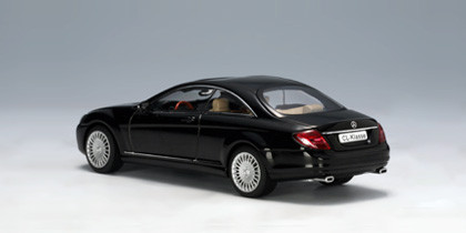 1/18 AUTOART MERCEDES-BENZ CL-CLASS CL-KLASSE COUPE (WHITE