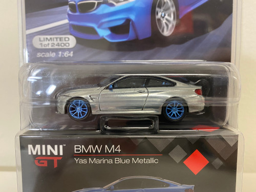 CHASE CAR 1/64 Mini GT BMW M4 (F82) (Silver Grey with Blue Wheels) Diecast Car Model