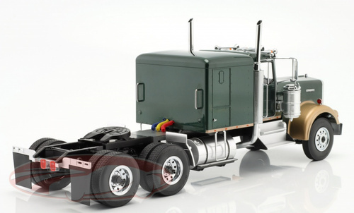 1/18 Road Kings Kenworth W900 Truck (Dark Green & Gold Metallic) Diecast Car Model