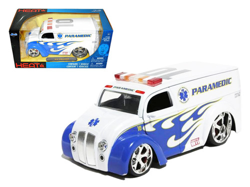 1/24 Jada Div Cruiser Bus Paramedics Ambulance Diecast Car Model