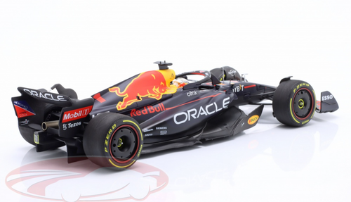 1/18 Minichamps 2022 Formula 1 Max Verstappen Red Bull Racing RB18 #1 Winner Italy GP Car Model