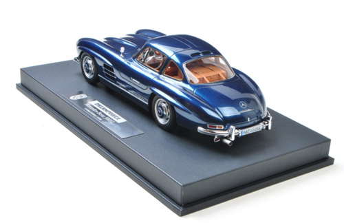 1/18 DreamPower Mercedes-Benz Mercedes MB 300 SL 300SL (Blue) Car Model