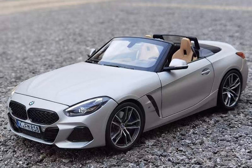 1/18 Norev BMW Z4 M40i G29 (2018–present) (Black Metallic) Diecast 