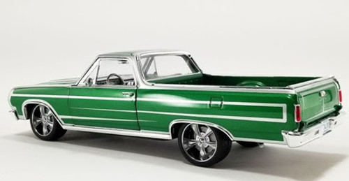 1/18 ACME 1965 Chevrolet El Camino Southern Kings Customs (Light Green Metallic) Diecast Car Model