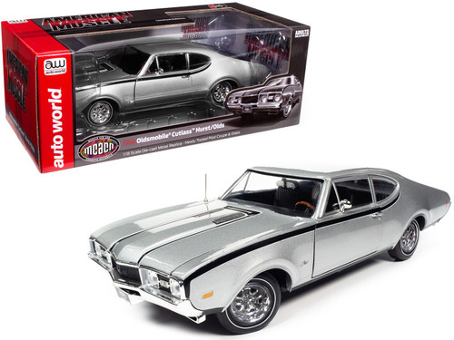 1/18 Auto World 1968 Oldsmobile Cutlass "Hurst" Peruvian (Silver Metallic with Black Stripes) "Muscle Car & Corvette Nationals" (MCACN) Diecast Car Model