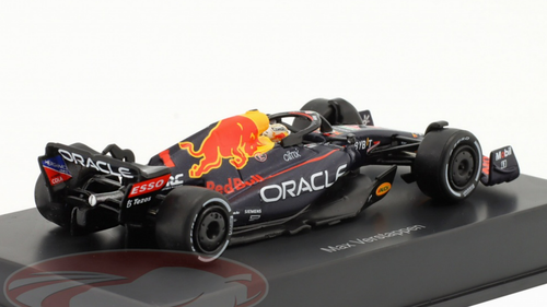 1/64 Spark 2022 Formula 1 Max Verstappen RB18 World Champion Car Model