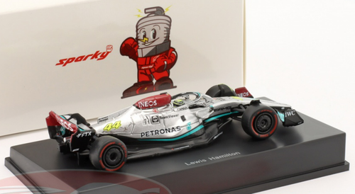 1/64 Spark 2022 Formula 1 Lewis Hamilton Mercedes-AMG F1 W13 #44 Car Model