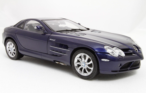 RARE 1/18 CMC Mercedes-Benz Mercedes MB 2003 SLR (Blue) Diecast Car Model