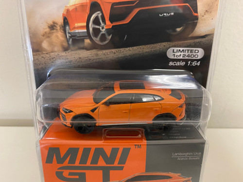 1/64 Mini GT Lamborghini Urus (Arancio Borealis Orange