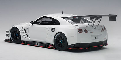 AUTOart Nissan GT-R - Grey | 1/18 R35 | LIVECARMODEL