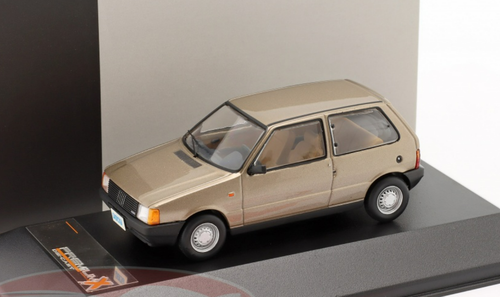 ② Norev 1/43 : Fiat Panda de 1980 (Rouge) — Voitures miniatures