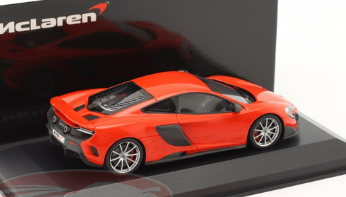 1/43 Minichamps McLaren 675LT (Delta Red) Car Model