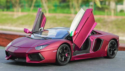 1/18 Welly FX Lamborghini Aventador LP700-4 (Matte Purple) Diecast Car Model