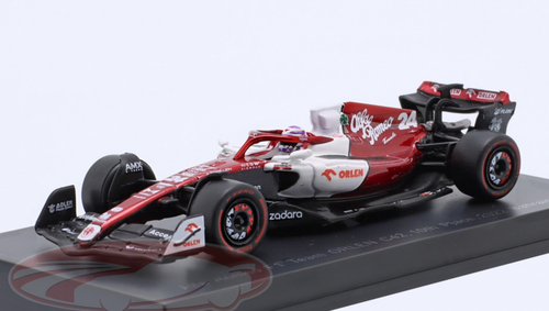 1/64 Spark 2022 Formula 1 Zhou Guanyu Alfa Romeo C42 # 10th Bahrain GP Car Model