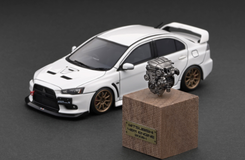 1/43 Ignition Model Mitsubishi Lancer Evolution X (CZ4A) White With 4B11 engine Silver 