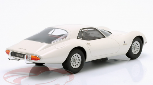 1&frasl;18 AUTOart 1965 Alfa Romeo TZ2 (Red) Car Model -