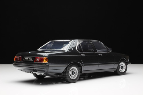 1/18 KK-Scale BMW E23 7 Series 733i (Silver Grey) Diecast