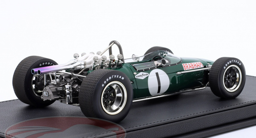 1/18 GP Replicas 1967 Formula 1 Jack Brabham Brabham BT24 #1 2nd Mexican GP Car Model