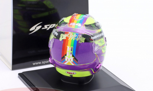 1/5 Spark 2023 Formula 1 Lewis Hamilton Mercedes-AMG Helmet Model