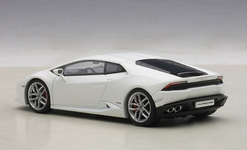 1/43 AUTOart LAMBORGHINI HURACAN LP610-4 (BIANCO CANOPUS/MATT WHITE) Diecast Car Model 54601