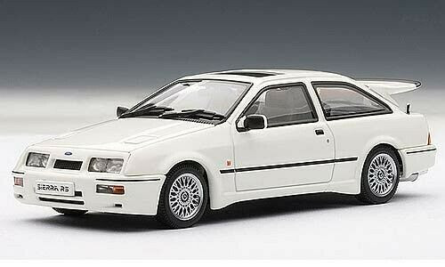 1/43 AUTOart FORD SIERRA RS COSWORTH - MOONSTONE WHITE Diecast Car Model 52862