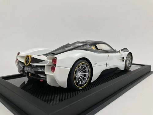 1/18 Vip Scale Model Pagani Utopia (Pearl White with Carbon Black Top) Resin Car Model Limited 99 Pieces