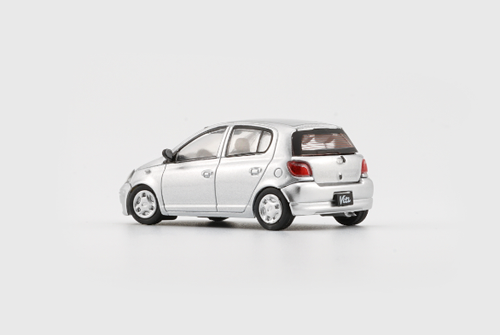 1/64 BM Creations Toyota 1998 Echo / Vitz 5 doors -Silver