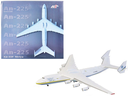 Antonov An-225 Mriya Cargo Aircraft CCCP-82060 