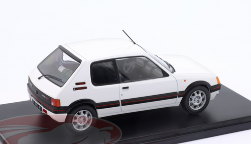 1/24 Ixo 1985 Peugeot 205 GTi 1.9 (White) Car Model